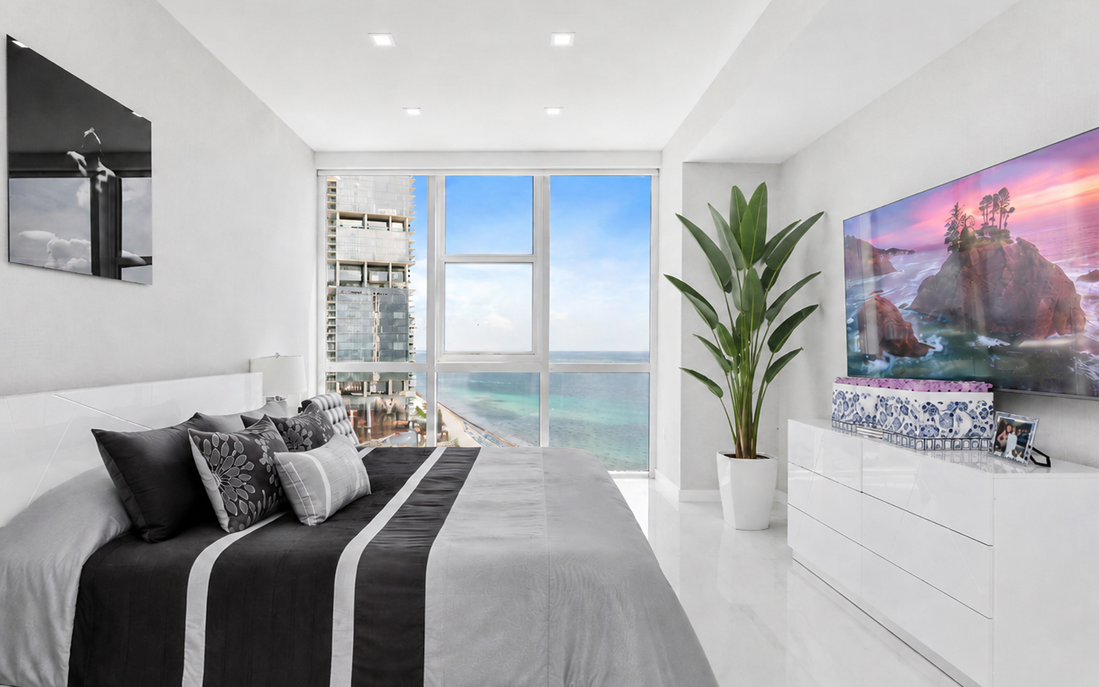 Aerial view of the Sunny Isles Beach coastline